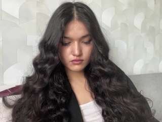 pinkieyasuda