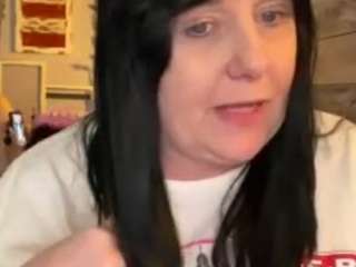 southernchik live webcam show
