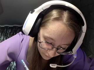 Tericapetrain's cam show statistics and live stream