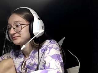 tericapetrain's live room