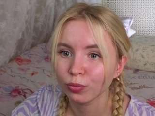 adelle-lee