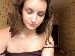 AlisiaRoutzen live webcam show