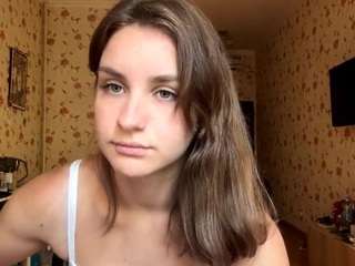 alisiaroutzen's live room