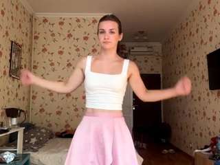 AlisiaRoutzen live cam on CamSoda
