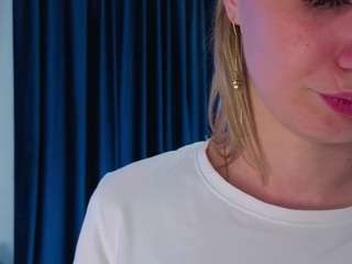 CharityBorneman live cam preview