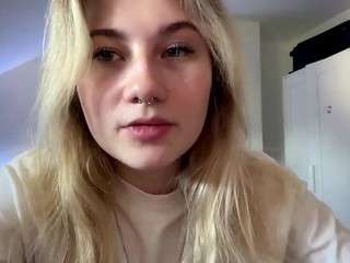 freddachase Sex Cam Show