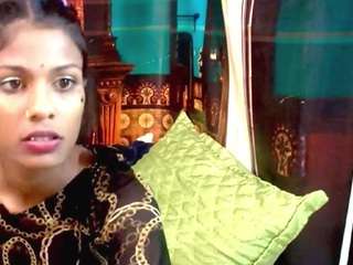 indiansilkyspice live webcam show