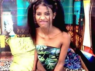 indiansilkyspice live webcam show