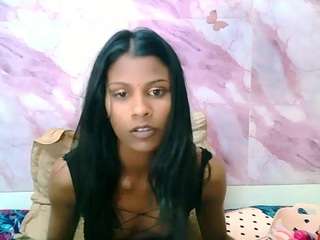 indiansilkyspice's live room