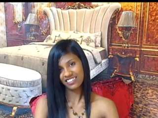 indiansilkyspice's live room