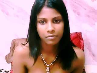 IndianSilkySpice live cam preview
