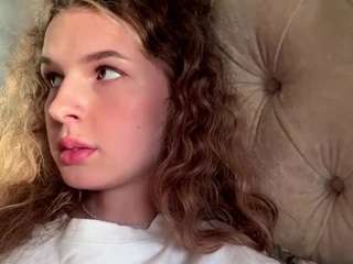 Zoe live webcam show
