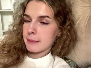 Zoe live webcam show