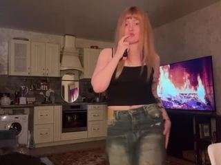 mariekoshy live webcam show
