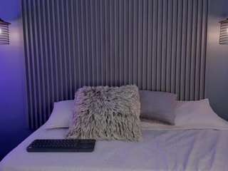 Mialarouse's Live Sex Cam Show