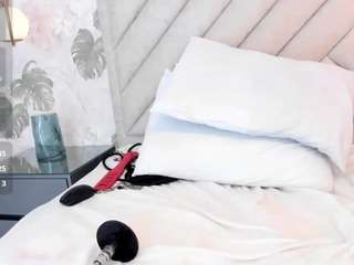 miathompson-3 live webcam show
