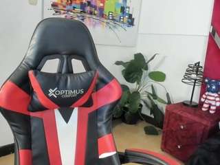 missclouud live webcam show
