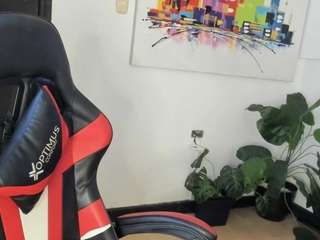 missclouud live webcam show
