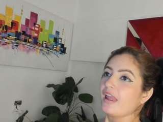 Missclouud's cam show statistics and live stream