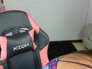NoathKitsune live webcam show