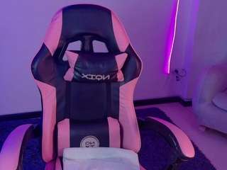 NoathKitsune live cam preview