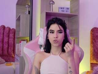 Sophi Bunny live webcam show