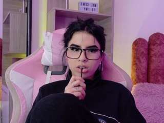 Sophi Bunny live webcam show