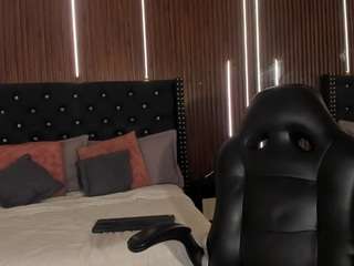 VictoriaaCruz live webcam show