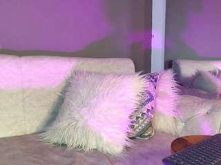 REDS-VELVET live webcam show