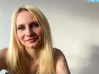SavannaScallion live webcam show
