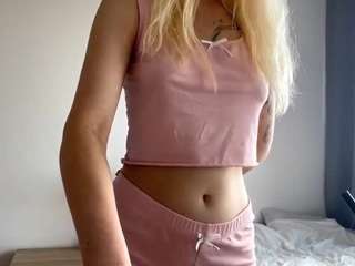 SavannaScallion live webcam show