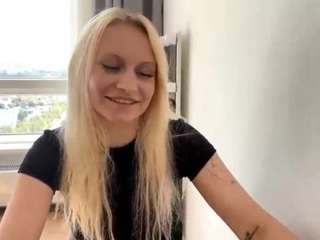 savannascallion's live room
