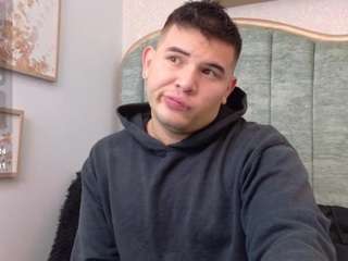 adrianlust