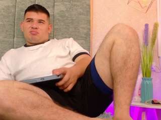 Adrian Lust live webcam show
