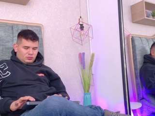 adrianlust