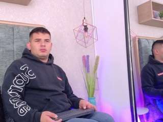 adrianlust