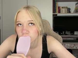 allenamenna live webcam show