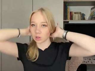 Emma live webcam show