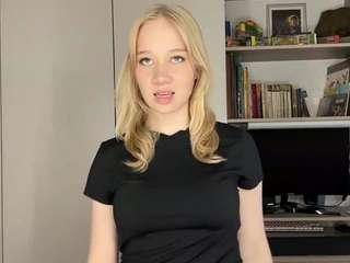 Emma live webcam show