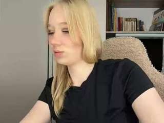 Emma live webcam show