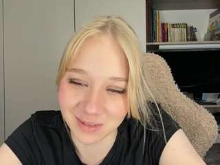 Emma live webcam show