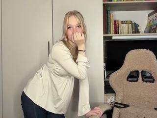 Emma live webcam show