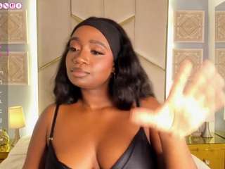 Britany More live webcam show
