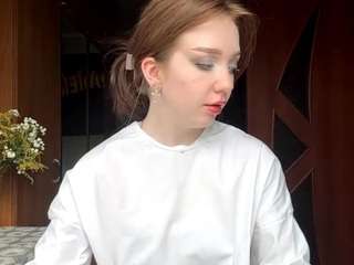corinamitnick live webcam show