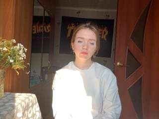 corinamitnick live webcam show