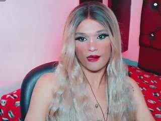 Carol_lit live cam preview