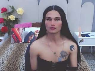 Carol_lit live cam preview