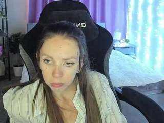 emilystevart's live room