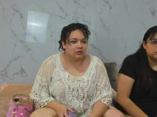 genesis-y-moon live webcam show
