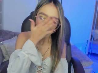 Live cam show with Helen-foxy